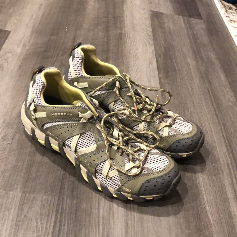 Women’s Merrell Shoes
